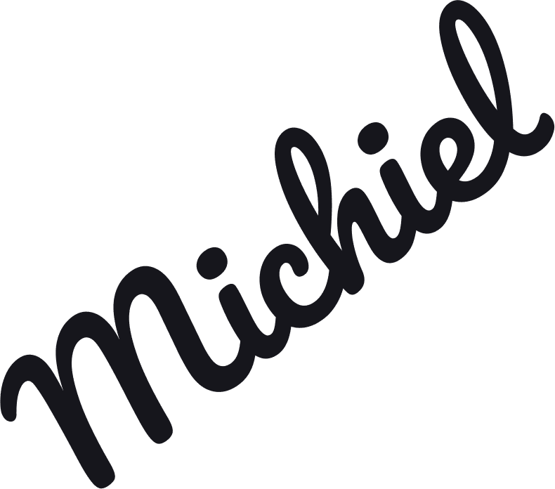 17e774f6 hero signeture